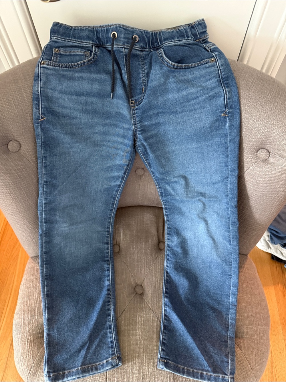 Cat & Jack Boys Blue Slim Straight Denim Jeans. Great condition!